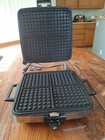 Manning And Bowman Rare Vintage Reversible Turnover Electric Waffle Iron 375008a