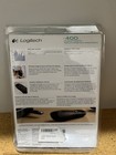 Logitech New R400 Presenter Remote Control   Laser Pointer 910-001354 