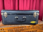 1960s Ludwig No  8025 Suitcase-style Snare Drum Case
