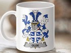 Olde Heraldic Family Crest Coat Of Arms Mug