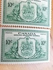 3  Canada Stamps  Scott E11   1946 10c Green Special Delivery Issue