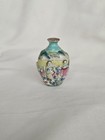 Antoque Qing Dynasty Chinese Molded Porcelain Snuff Bottle Famille Rose 