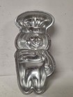 Vintage 1975 Pillsbury Doughboy Aluminum Pan Mold