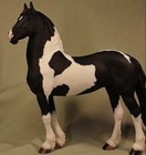 1 9 Traditional Scale Veles Resin Model Horse