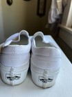   vans Classic Slip On Comfort Shoes  Men s 7 Size 7 Women s White New