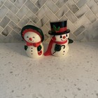 Vintage Christmas Holiday Snowmen Salt   Pepper Shakers Hard Plastic