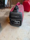 Honda Eu2000i Portable Gas Inverter Generator 2 0kw Max 120v Red black