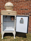 1930s General Electric Globe Monitor Top Refrigerator W ice Trays Untested Ge