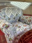 Nib Rare Dritz Flowered Collectible Cushions Fabric Pin Cushion Arm Chair Rocker