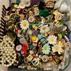 8oz Junk Jewelry Craft Lot     Beads Charms Pearls Mixed Media Grab Bag