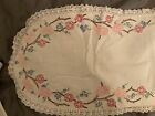 Vintage Hand Embroidered Table Runner Excellent Condition