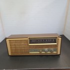 Vintage 1950 s 60 s Sears Silvertone Tube Radio Am  Plastic Working