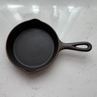 Vintage Stylized  3 Wagner Ware Sidney O 3d Cast Iron Skillet  Flat