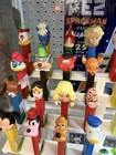 Lot Of 29 Vintage No Feet Pez Dispensers Angel  Rooster  Blue Pony  Bambi   More