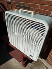 Nice Winsor Lakewood Mcm Model P-42 Powder Blue 20  3 Speed Box Fan