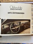Oldsmobile 1971 Dealership Showroom Album  Set 442 Cutlass Toronado Vista Cruise