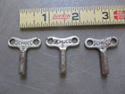 3 Vintage Original Replacement  Schuco Toy   Clockwork Wind Up Key No  2