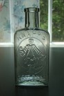 Antique Knapp s Root Beer Extract Colonial Figure Pictorial Bottle