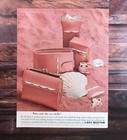1962 Lady Buxton Scallop Set Vintage Print Ad Iridescent Leathers Purses Bags