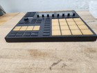 Native Instruments Maschine Mk3 Groove Production Studio System