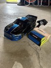 Traxxas 1 10 Drag Slash 2wd Vxl   Lcg Chassis  Black   5832 Mustang Batts 