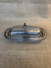 F b  Rogers Silver Company Butter Dish With Glass Insert Vintage Silverplate 