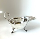 Vtg Birks Sterling Silver Sauce  Small Gravy Boat  Hoof Feet Scalloped Edge