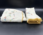 Vtg Round Tablecloth Napkin Set Scalloped Floral Spring Decor Cottage Farmhouse