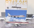 People Express N605pe 747-243  prior Acquired - Continenta  1 400 Dragon Wings