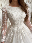 Lace Appliques Wedding Dresses Scoop Neck Long Sleeves Bridal Gowns Sweep Train