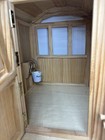 Breyer Traditional Wooden Horse One Stall Barn With Lifting Roof Access Doors