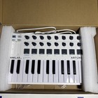 Arturia Minilab Mkii Usb  25 Key White Keyboard  With Box - Great Condition