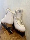 Jackson Softskate 380 White Figure Skates Size 6