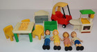 Vintage Little Tikes Dollhouse People   Accessories Cozy Coupe Kitchen Island