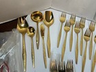 Set    golden Bouquet    Silverware Flatware Carlyle sonnet  8 Piece Gold Plate Read