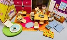 Calico Critters Of Cloverleaf Corners Carry And Play House Set   Accessories 