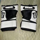 Ufc Gloves Size S m Mma Ultimate Fighting Championship Boxing Bag