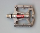 Aluminum Road Mtb Mountain Bike Xc Bicycle Pedal 3 Bearings Flat Pedals Gray