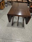 Mahogany Duncan Phyfe Triple Pedestal Table With 8 Chairs