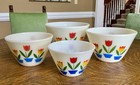 Vintage Fire King Set Of 4 Tulip Nesting Mixing Bowls Pre-owned