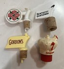 4  Vtg Plastic Whiskey Bottle Stoppers pour Spout