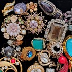 Wow     Vintage Jewelry 80 Pc Rhinestone Clip On Screw Back Single Earring Lot