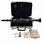 Vintage Conn Clarinet Model 16 Complete Hard Case   Mouthpiece  Pre-owned 
