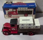 1992 Ertl 1931 Hawkeye Crate Truck Coin Bank Big  a-auto Parts 1 34 Diecast