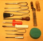 Lot Of Vintage Sewing Machine Screwdrivers  Singer  Etc    Various Needles