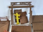 Vintage Marx Fort Apache Play Set Plastic Large Lot Of Spare Pieces Walls Roofs 