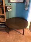 2963 Vintage Round Table Mid Century Coffee Or  Side Table With Screw On Legs