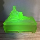 Read   Antique Victorian Lady Uranium Vaseline Glass Trinket Powder Jar Box