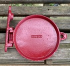 Antique Pre 1930   s Mobil Oil Gargoyle Curbside Oil Pump Lubester Lid Cast Iron
