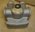 Bendix T-294866-b Relay Valve 45013 New Without Box